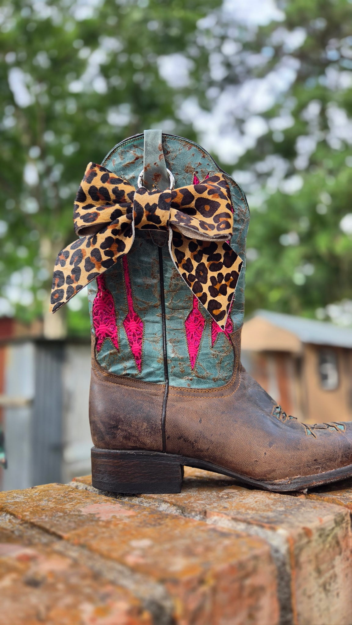 Bow Clip - Genuine Leather - Leopard Pattern