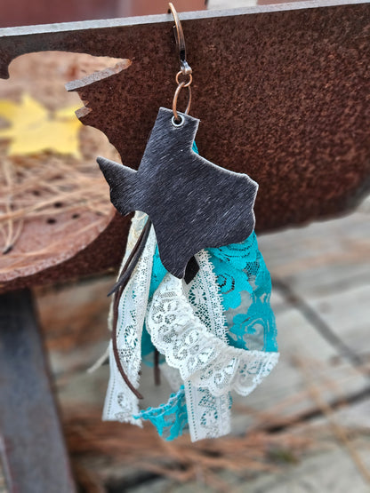 Black Cowhide Texas Zipper Pull