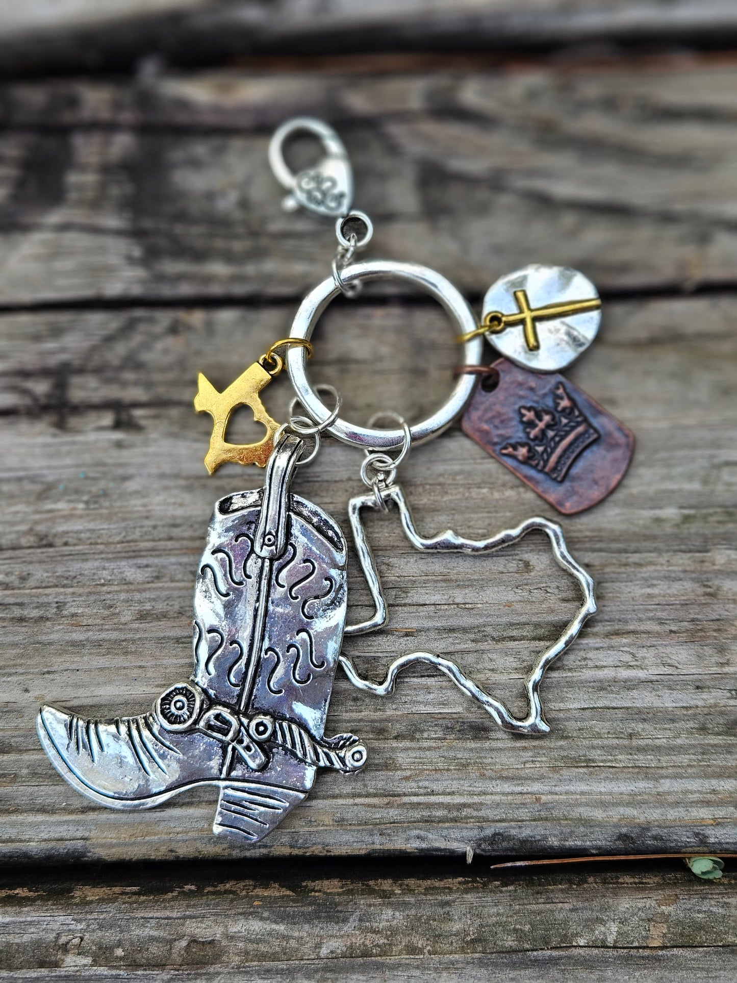 Cluster with Silver Boot