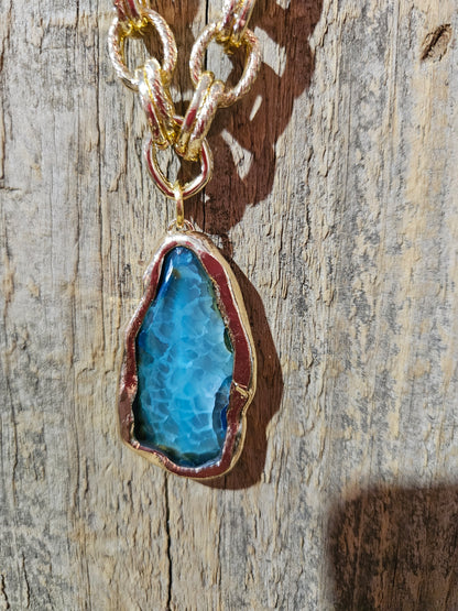 Gold Chain & Blue Agate Necklace