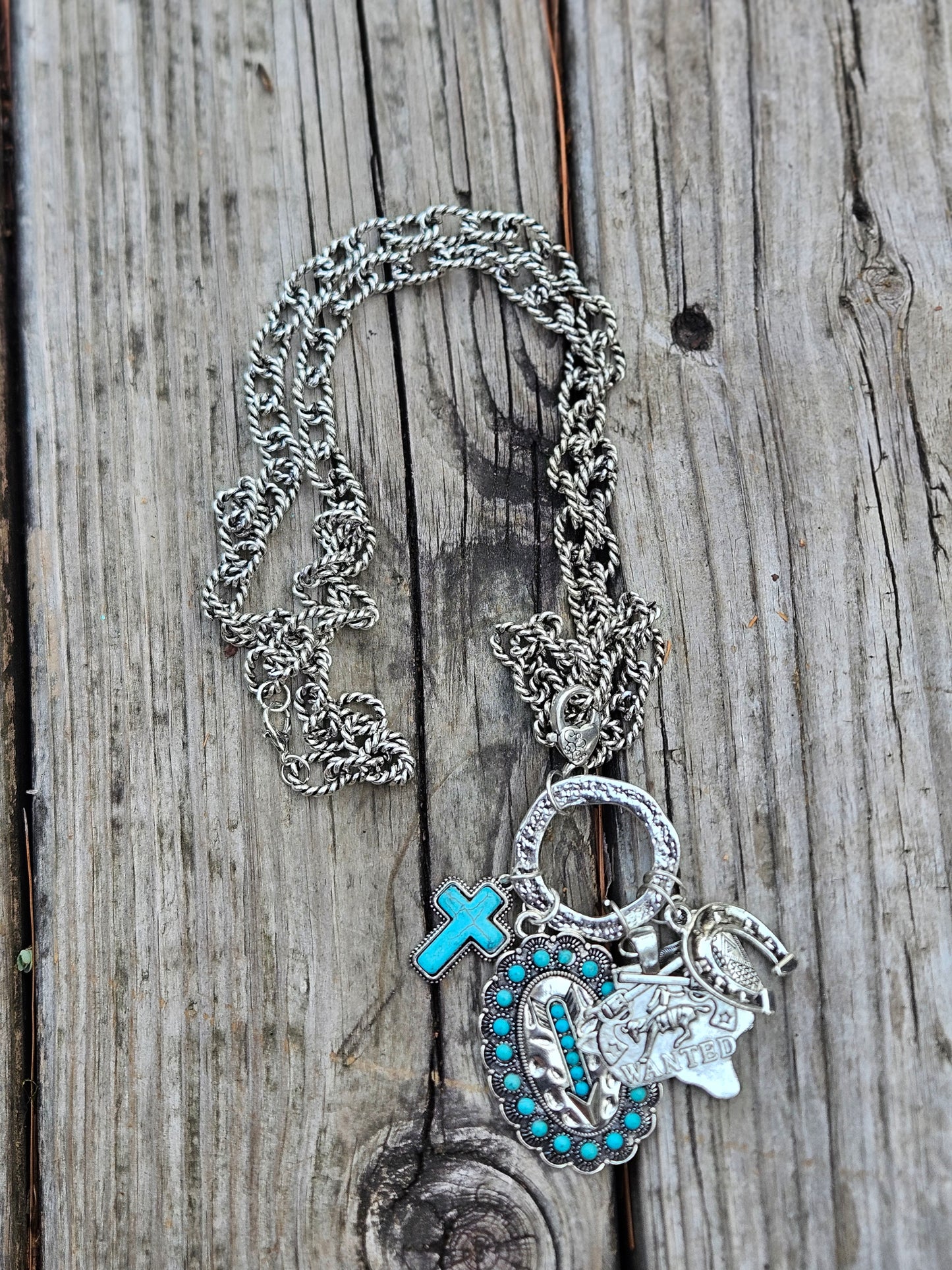Cluster with Arrow of Turquoise Dots