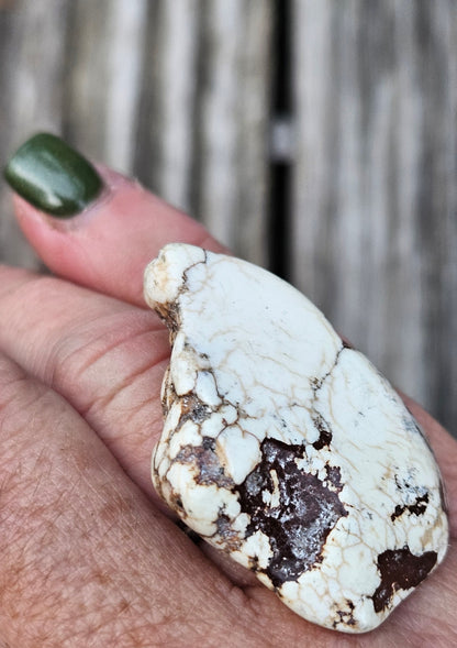 White Magnesite Ring